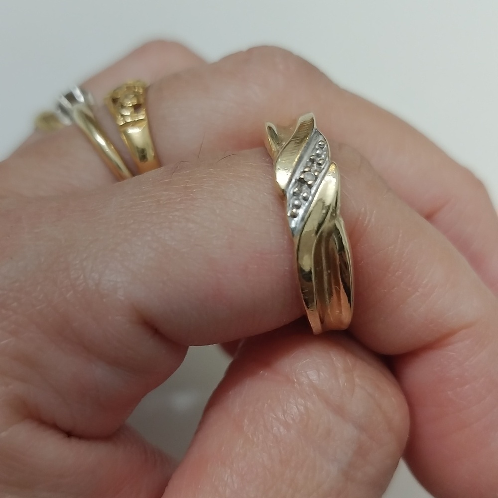 Vintage 10k Solid Yellow Gold Man’s Band with Genuine Diamond Men Ring S…